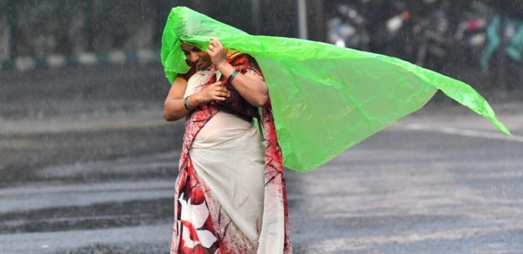 Heavy Rains Bring Bengaluru To Standstill: Roads, Streets Flooded; More Downpours Predicted