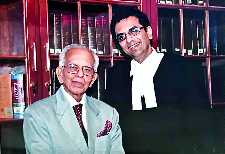 Delhi HC Imposes Rs 1 Lakh Fine On PIL Against Justice Chandrachud’s Appointment As CJI